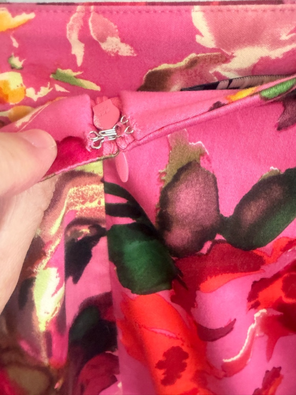 Talbots Pink Floral Pencil Skirt with Yellow, Green and Burgundy Accents - Picture 4 of 8